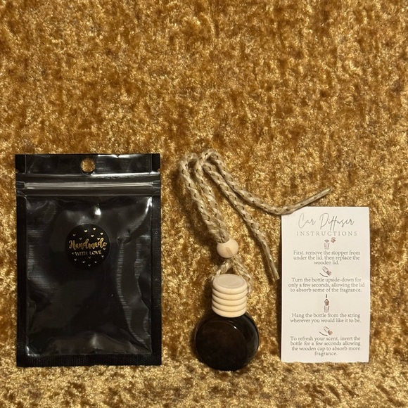 Caribbean Islands Car Diffuser by Department Of Scents Emporium - Picture 4 of 10